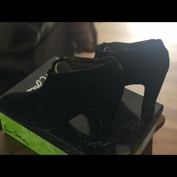 Sam Edelman Simone Suede Booties - Picture 2 of 3